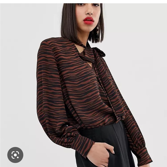 Warehouse Animal Print Pussybow Blouse - Picture 1 of 8